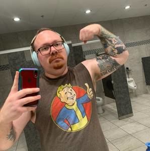 Meet your Posher, Ray